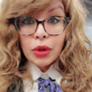 Meet your Posher, Ana